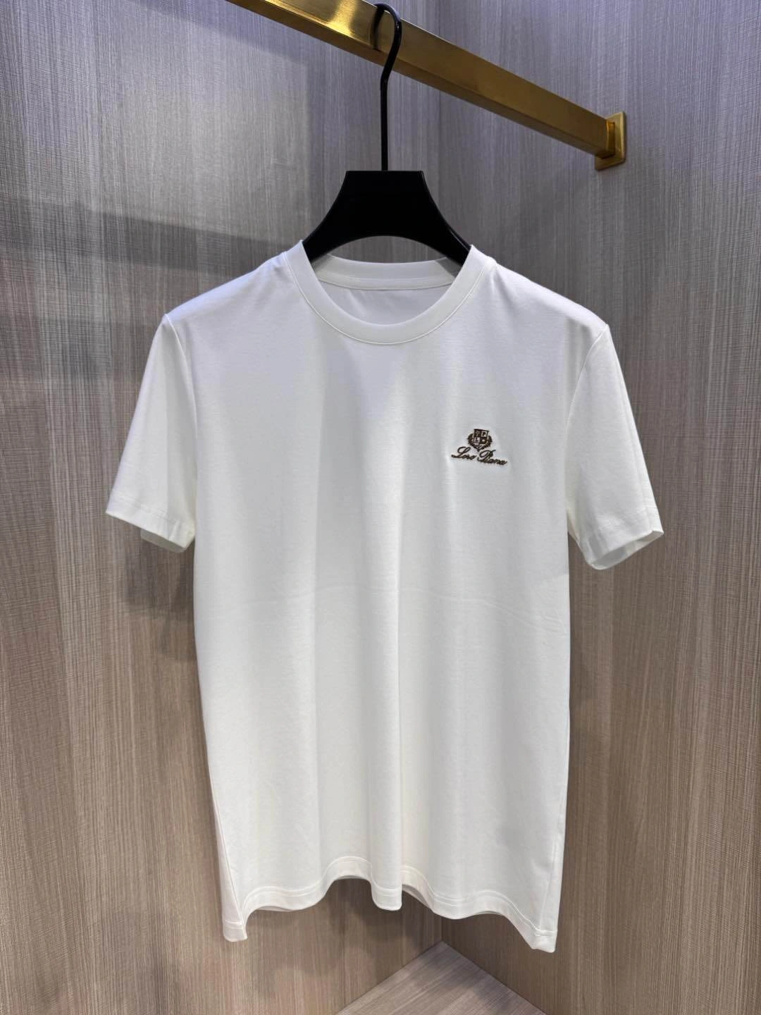 &wg.luxury- 8oro Pi191 embroidery 2Colour item:E-F355B1604-2